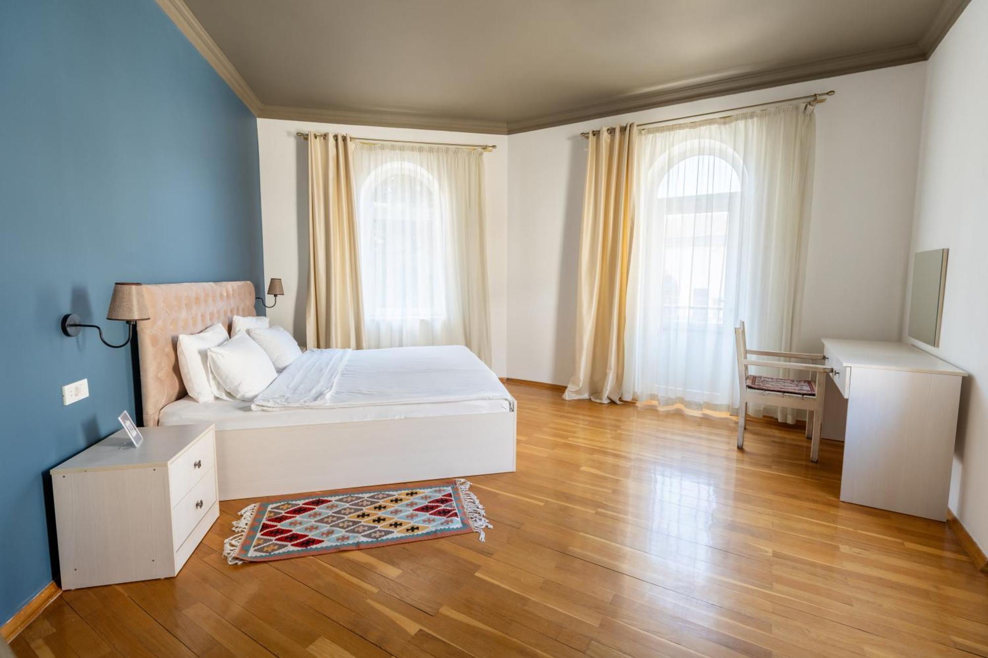Art Club Hotel Baku Exterior photo